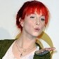 Hayley Williams, da banda Paramore, posa para fotos