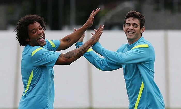 Seleção brasileira faz último treino em Manchester antes de encarar a Bielorrúsia