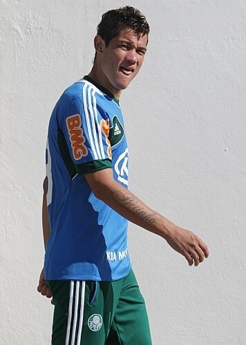 Palmeiras se prepara para viajar para Curitiba, que já está movimentada pela final da Copa do Brasil