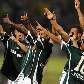 Willians (centro) festeja seu gol na vitória do Palmeiras sobre o Náutico por 4 a 1
