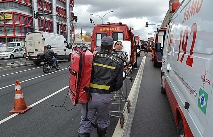 Acidente entre trens do Metrô deixa feridos em SP 