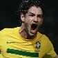 Com dois gols de Pato, Brasil vence Equador por 4 a 2 e vai às quartas da Copa América