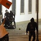 Cidades - O confronto entre policiais e manifestantes foi bastante intenso no Rio de Janeiro - Foto: Fabio Motta/AE