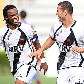 Carlos Alberto e Nilton comemoram gol para o Vasco Carlos Alberto e Nilton comemoram gol para o Vasco