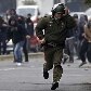 Polícia chilena repreende estudantes e 235 são presos Polícia chilena repreende estudantes e 235 são presos
