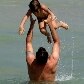 Banhistas aproveitam outono de calor no Estado Banhistas aproveitam outono de calor no Estado