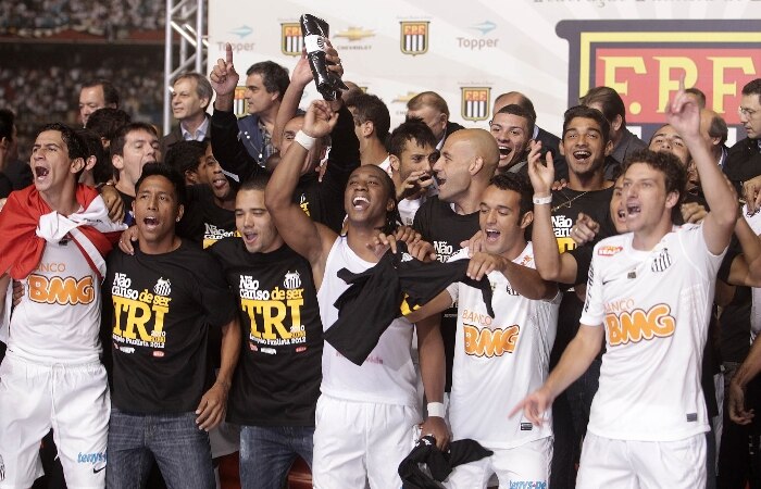Santos de Neymar conquista o tricampeonato paulista