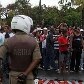 Bandidos aproveitam greve da PM e saqueiam lojas na Bahia