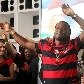 Vagner Love é apresentado no Flamengo com muita festa