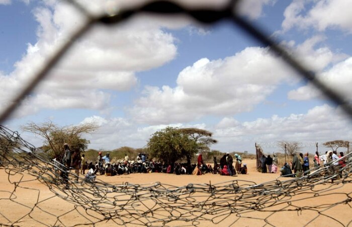 Situação de fome na Somália leva famílias à caminhadas perigosas até campos de refugiados