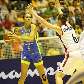 Helen durante vitória do Brasil sobre o Canadá por 61 a 45 na Copa América de basquete
