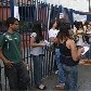 Vestibulandos aguardam hora da prova da Fuvest em SP Vestibulandos aguardam hora da prova da Fuvest em SP