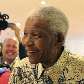 Nelson Mandela é levado à exposição de seu neto, Chief Mandela, em Houghton, África do Sul Nelson Mandela é levado à exposição de seu neto, Chief Mandela, em Houghton, África do Sul