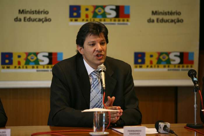 HADAD CONCEDE ENTREVISTA SOBRE RANKING DO ENSINO SUPERIOR