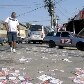 Eleitores encontram muita sujeira nas ruas
