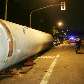 Carreta tomba na zona oeste de São Paulo Carreta tomba na zona oeste de São Paulo