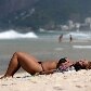 Banhistas aproveitam outono de calor no Estado Banhistas aproveitam outono de calor no Estado