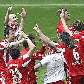 Jogadores do Bayern de Munique comemoram vitória e a quase conquista do Campeonato Alemão