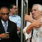 Em 2007, Zé Celso chama Gilberto Gil, ministro da Cultura, para conversar sobre tombamento do teatro Em 2007, Zé Celso chama Gilberto Gil, ministro da Cultura, para conversar sobre tombamento do teatro