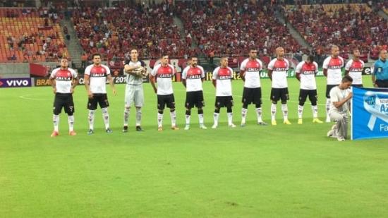 [OFF] Presidente do Vitória confia no 'caráter' dos paranaenses