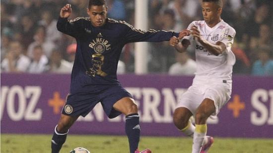 Eduardo Júnior faz irmã virar a ‘casaca’ e torcer pelo Palmeiras