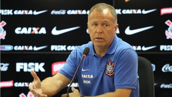 Mano Menezes e Gareca têm objetivos distintos no clássico paulista