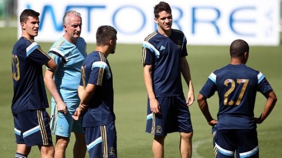 Palmeiras enfrenta o Bahia para 'eliminar' concorrente direto