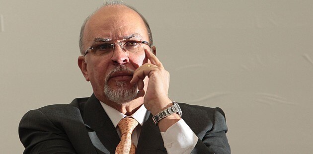 http://img.estadao.com.br/fotos2/p2x1/negromonte_eleicoes_dida_sampaio_ae_10082011_630.jpg