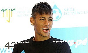 Neymar mais perto do Barcelona