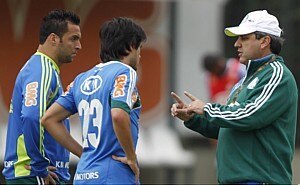 Palmeiras com time ofensivo