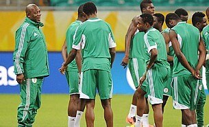 Uruguai e Nig&eacute;ria buscam vit&oacute;ria