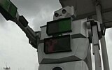 Robôs gigantes no trânsito