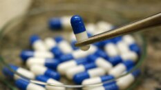 'P&iacute;lula do c&acirc;ncer' - Cec&iacute;lia Bastos/Jornal da USP