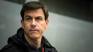 Chefe da Mercedes v&ecirc; tend&ecirc;ncia hist&oacute;rica para F-1 construir hegemonias - Andrej Isakovic/AFP