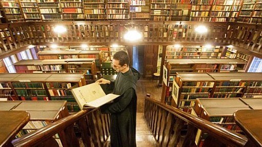 A biblioteca do Mosteiro de São Bento - Daniel Teixeira/Estadão