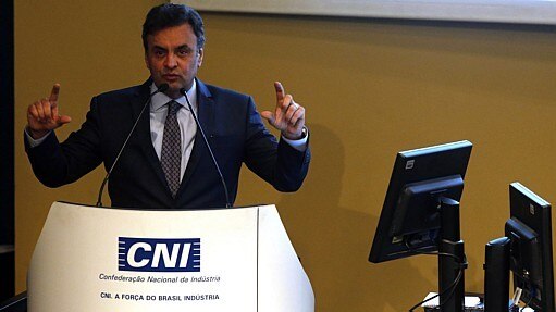 Aécio Neves, candidato do PSDB à Presidência, participa de sabatina da Confederação Nacional da Indústria - André Dusek/Estadão Aécio Neves, candidato do PSDB à Presidência, participa de sabatina da Confederação Nacional da Indústria - André Dusek/Estadão