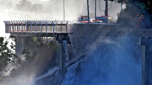 Queda de ciclovia matou duas pessoas - F&aacute;bio Motta/Estad&atilde;o