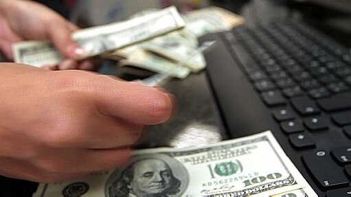Dólar sobe 13% ante Real em 2014 - Clayton de Souza/Estadão