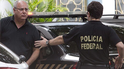 Renato Duque foi levado à sede da PF no Rio, no ano passado - Márcia Foletto/Agência O Globo Renato Duque foi levado à sede da PF no Rio, no ano passado - Márcia Foletto/Agência O Globo