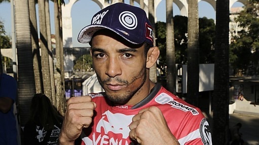 José Aldo é o único brasileiro que ainda ostenta um cinturão sem contestação - Wilton Junior/Estadão José Aldo é o único brasileiro que ainda ostenta um cinturão sem contestação - Wilton Junior/Estadão