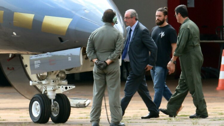 Eduardo Cunha foi levado para Curitiba - André Dusek/Estadão