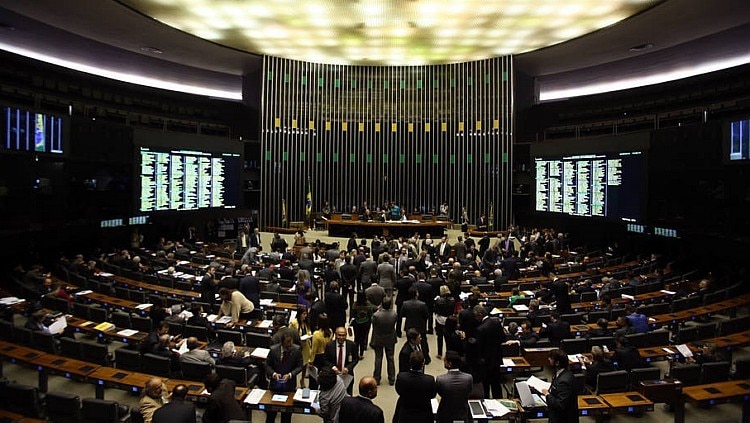 Proposta precisa de 308 votos e apreciação em dois turnos para ser aprovada Foto: André Dusek/Estadão Proposta precisa de 308 votos e apreciação em dois turnos para ser aprovada Foto: André Dusek/Estadão