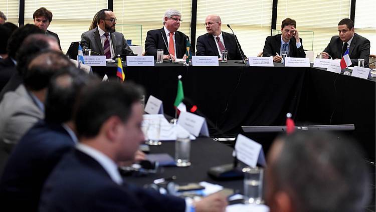 Janot se reúne com colegas de 10 países da América Latina em Brasília - Evaristo Sa/Reuters Janot se reúne com colegas de 10 países da América Latina em Brasília - Evaristo Sa/Reuters