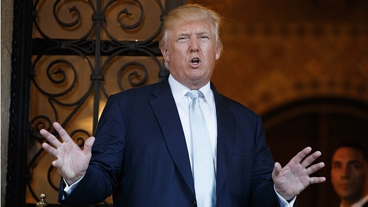 Obama cumprimenta funcionários do senado americano - Kevin Dietsch/EFE Obama cumprimenta funcionários do senado americano - Kevin Dietsch/EFE