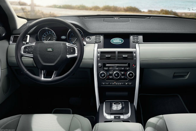 06-Land_Rover-Discovery_Sport_2015_1600x1200_wallpaper_32.jpg