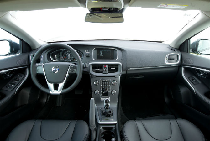 10997643-interior.jpg