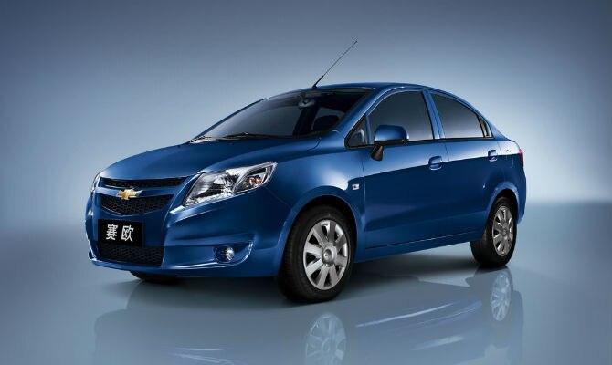 Chevrolet-Sail_2011_1024x768_wallpaper_03_(1).jpg