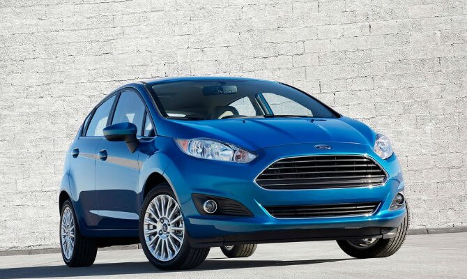 Ford-Fiesta_2014_1024x768_wallpaper_01.jpg