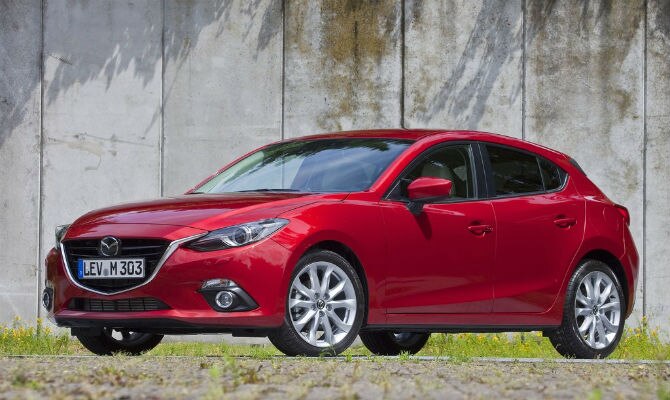 Mazda-3_2014_1024x768_wallpaper_01.jpg