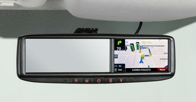 NovoKa-Espelho_retrovisor_com_GPS.JPG